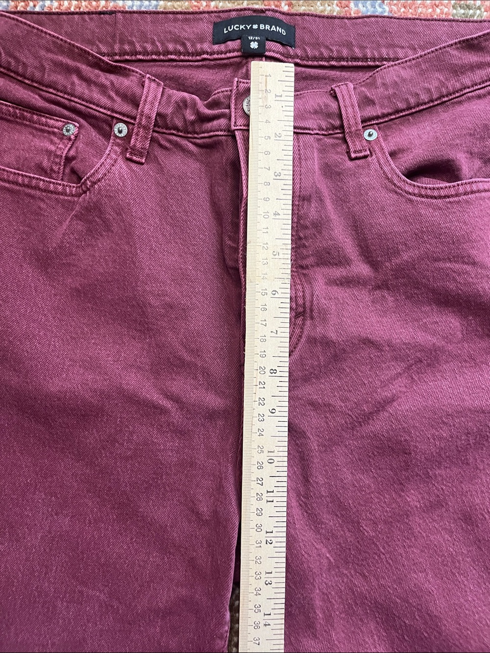Lucky Brand Burgundy Cropped Jeans 12/31 Button Fly Straight Leg - Picture 3 of 9